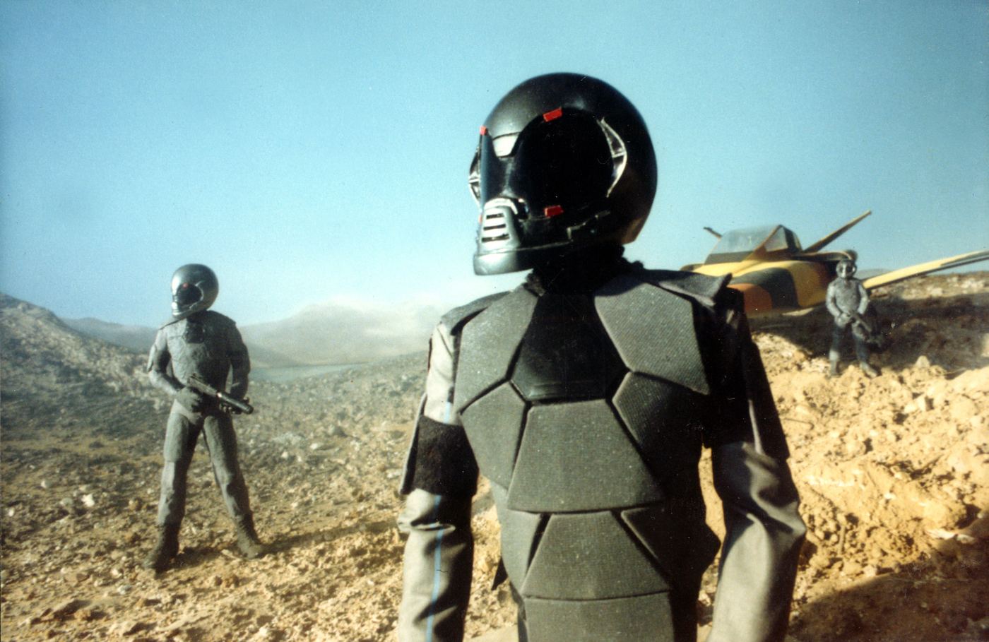 Outerworld — production still 11